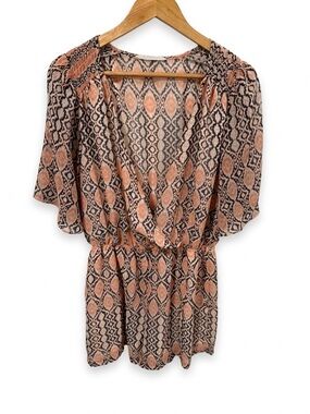 BCBGeneration Women’s Boho Chic/Coastal Cowgirl Coral and Navy Romper Medium